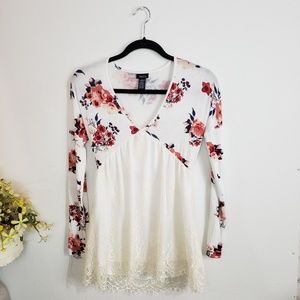 Rue 21 Off White Floral Lace Top